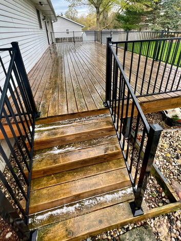Gutter cleaning service